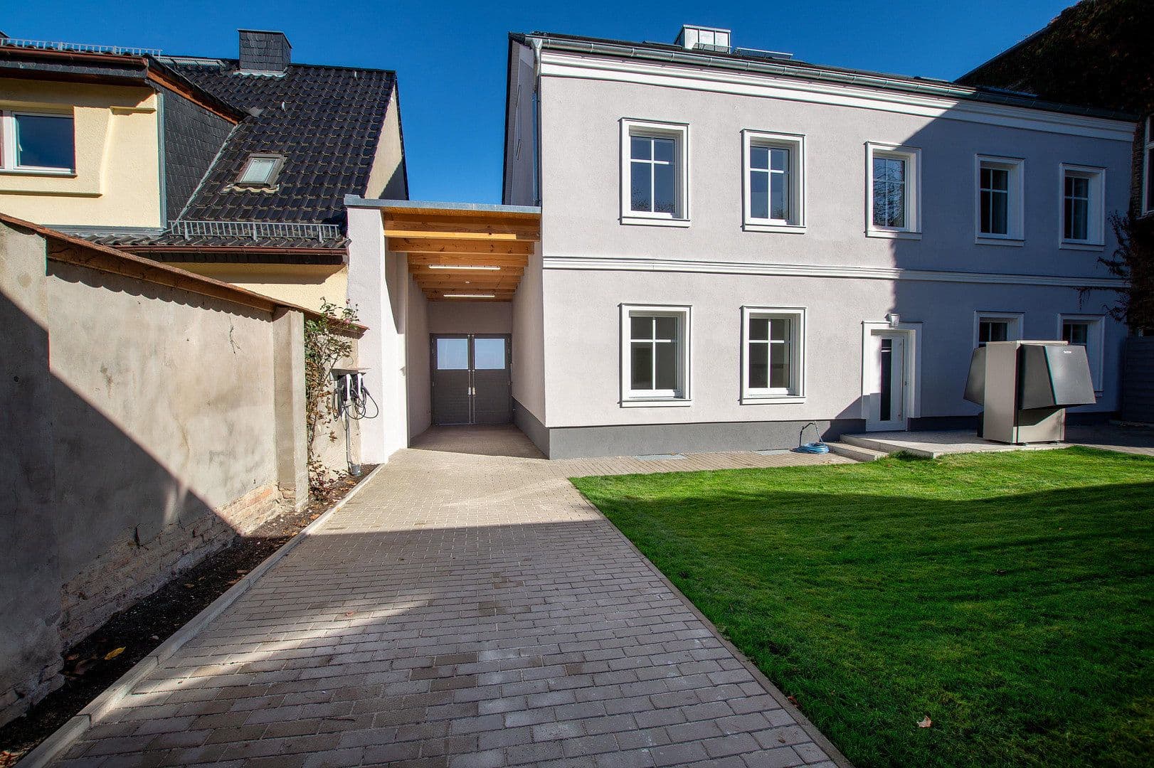 Prodej domu 250 m², pozemek 430 m², Potsdamer Str. 104, Potsdam, Braniborsko Prodej domu 250 m², pozemek 430 m², Potsdamer Str. 104, Potsdam, Braniborsko