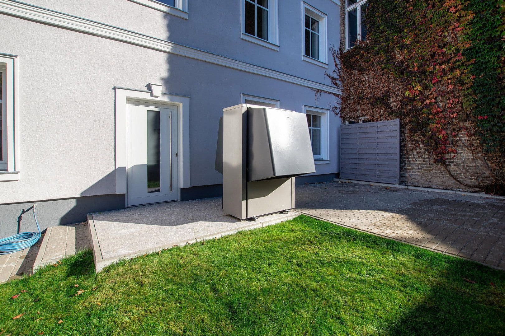 Prodej domu 250 m², pozemek 430 m², Potsdamer Str. 104, Potsdam, Braniborsko Prodej domu 250 m², pozemek 430 m², Potsdamer Str. 104, Potsdam, Braniborsko