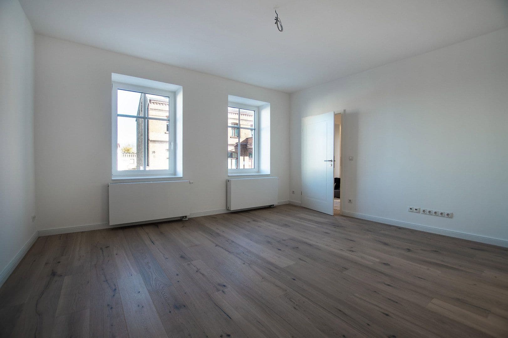 Prodej domu 250 m², pozemek 430 m², Potsdamer Str. 104, Potsdam, Braniborsko Prodej domu 250 m², pozemek 430 m², Potsdamer Str. 104, Potsdam, Braniborsko