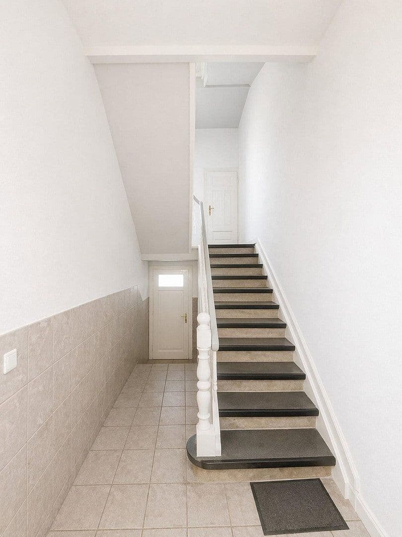 Prodej bytu 4+1 109 m², Niederstraße 9, Recklinghausen, Severní Porýní-Vestfálsko Prodej bytu 4+1 109 m², Niederstraße 9, Recklinghausen, Severní Porýní-Vestfálsko