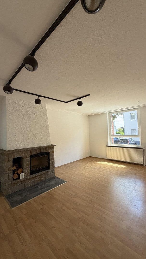 Prodej bytu 4+1 109 m², Niederstraße 9, Recklinghausen, Severní Porýní-Vestfálsko Prodej bytu 4+1 109 m², Niederstraße 9, Recklinghausen, Severní Porýní-Vestfálsko