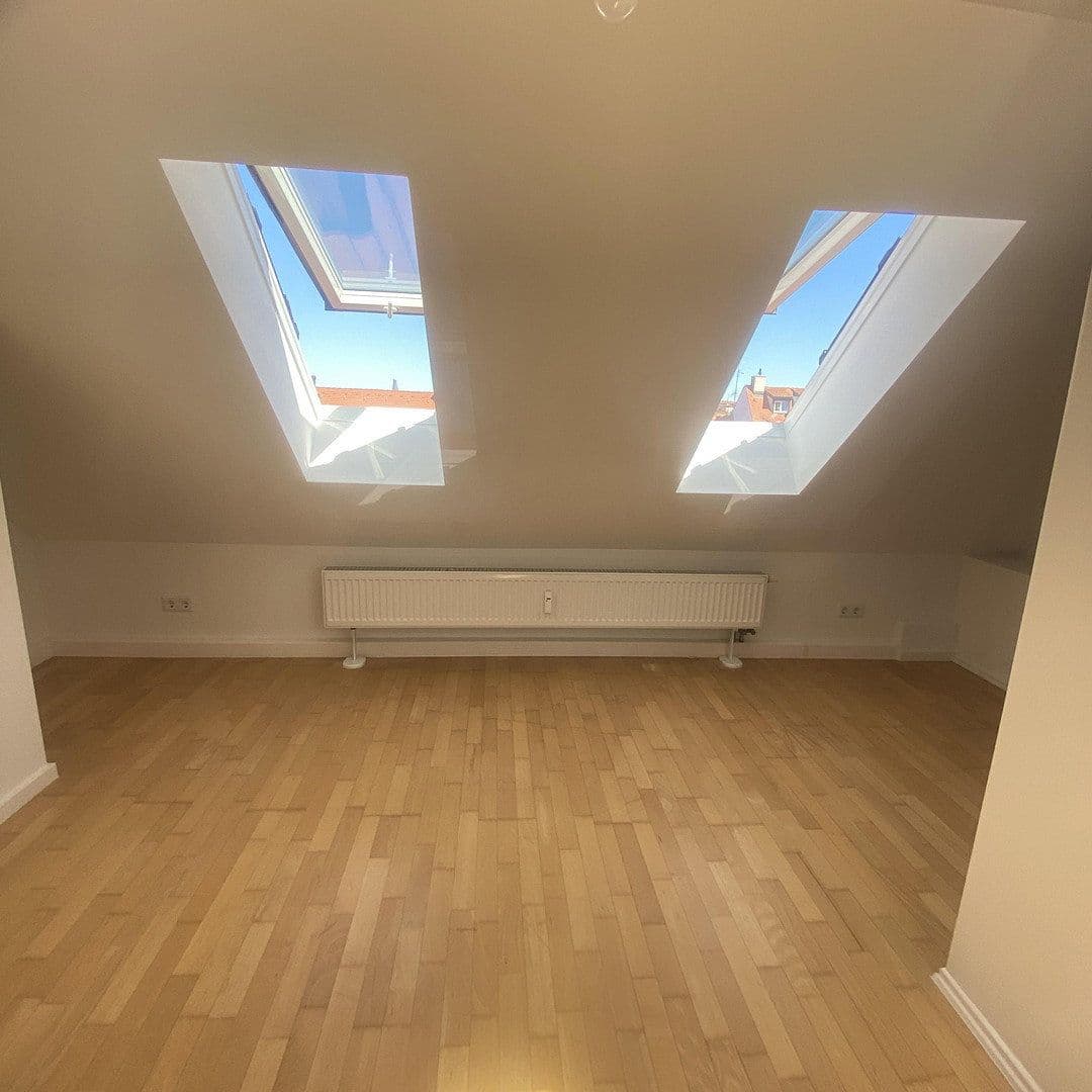 Pronájem bytu 3+1 61 m², Vordere Ledergasse 0, Nürnberg, Bavorsko Pronájem bytu 3+1 61 m², Vordere Ledergasse 0, Nürnberg, Bavorsko