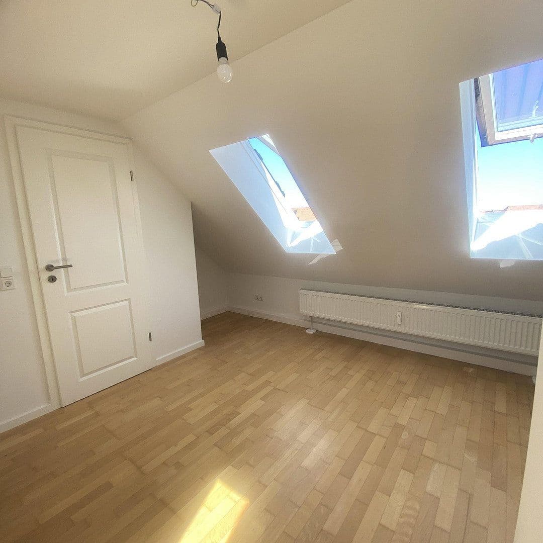 Pronájem bytu 3+1 61 m², Vordere Ledergasse 0, Nürnberg, Bavorsko Pronájem bytu 3+1 61 m², Vordere Ledergasse 0, Nürnberg, Bavorsko