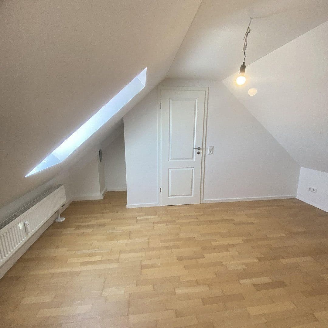 Pronájem bytu 3+1 61 m², Vordere Ledergasse 0, Nürnberg, Bavorsko Pronájem bytu 3+1 61 m², Vordere Ledergasse 0, Nürnberg, Bavorsko