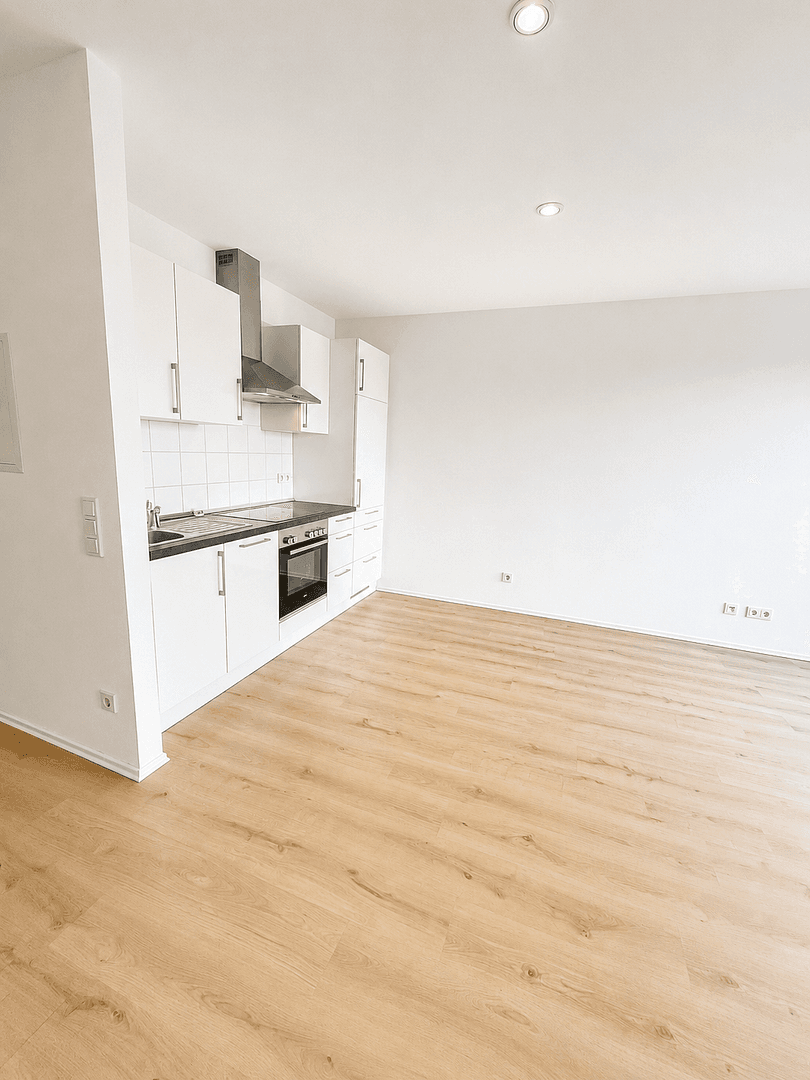 Pronájem bytu 1+1 39 m², Robert-Schuman-Allee 18, Trier, Porýní-Falc Pronájem bytu 1+1 39 m², Robert-Schuman-Allee 18, Trier, Porýní-Falc