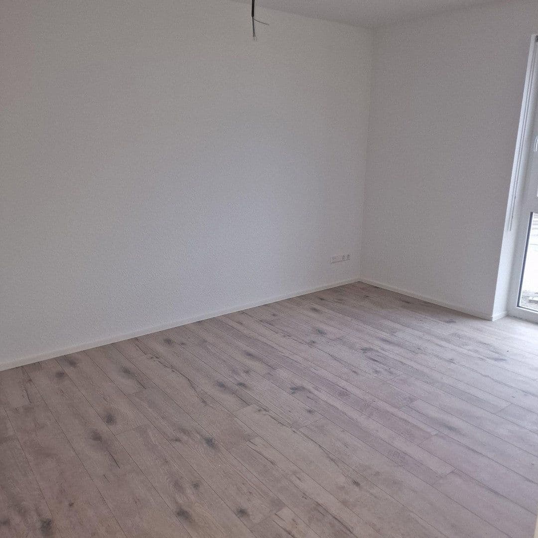 Prodej bytu 2+1 64 m², Schützenstraße 2, Cleebronn, Bádensko-Württembersko Prodej bytu 2+1 64 m², Schützenstraße 2, Cleebronn, Bádensko-Württembersko