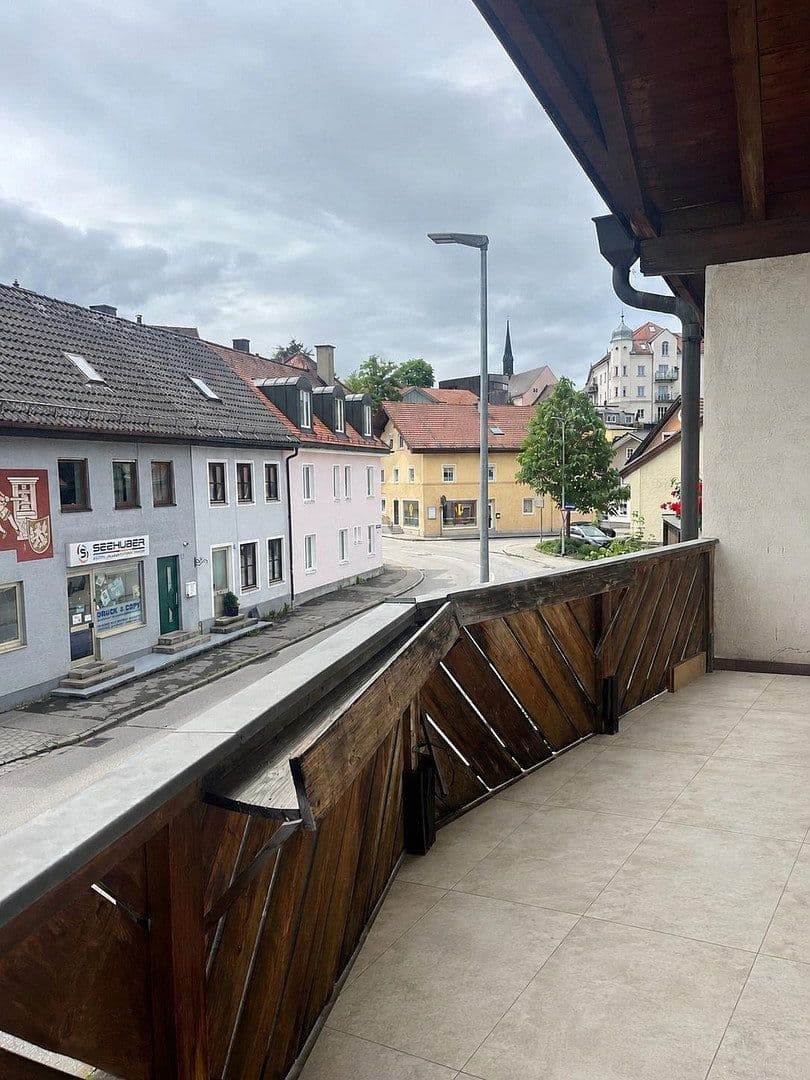 Pronájem bytu 2+1 59 m², Traunstein, Bavorsko Pronájem bytu 2+1 59 m², Traunstein, Bavorsko