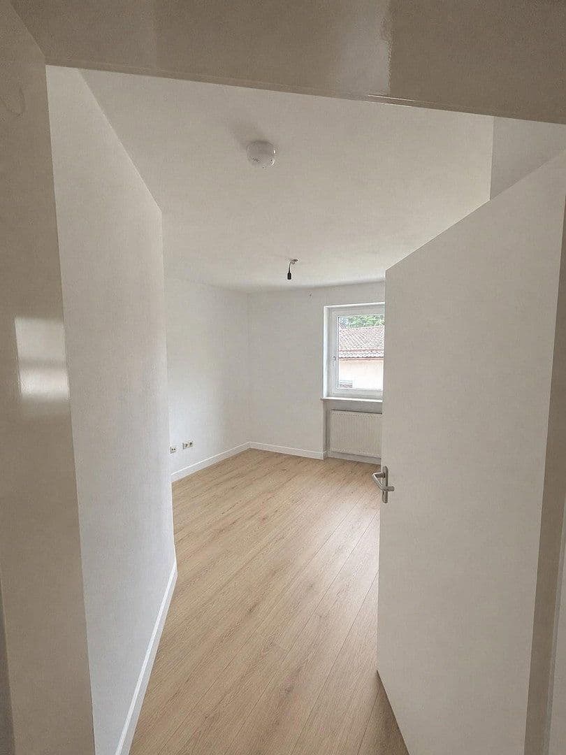 Pronájem bytu 2+1 59 m², Traunstein, Bavorsko Pronájem bytu 2+1 59 m², Traunstein, Bavorsko