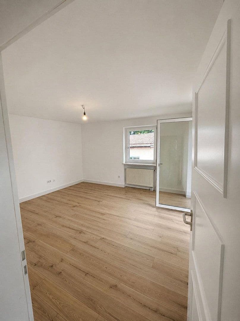 Pronájem bytu 2+1 59 m², Traunstein, Bavorsko Pronájem bytu 2+1 59 m², Traunstein, Bavorsko