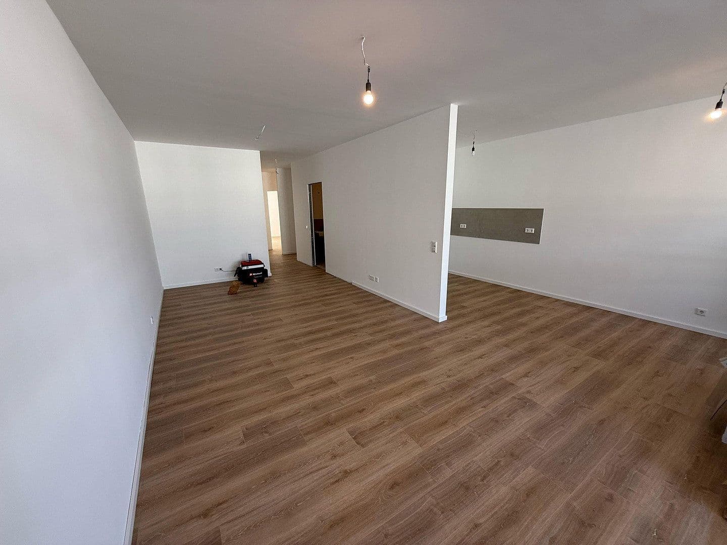 Pronájem bytu 3+1 102 m², Klevstr. 4, Troisdorf, Severní Porýní-Vestfálsko Pronájem bytu 3+1 102 m², Klevstr. 4, Troisdorf, Severní Porýní-Vestfálsko