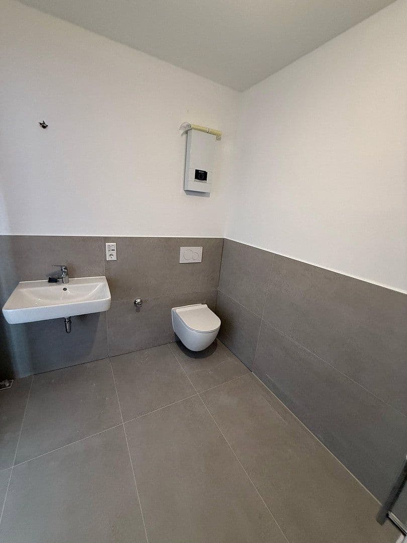 Pronájem bytu 3+1 102 m², Klevstr. 4, Troisdorf, Severní Porýní-Vestfálsko Pronájem bytu 3+1 102 m², Klevstr. 4, Troisdorf, Severní Porýní-Vestfálsko