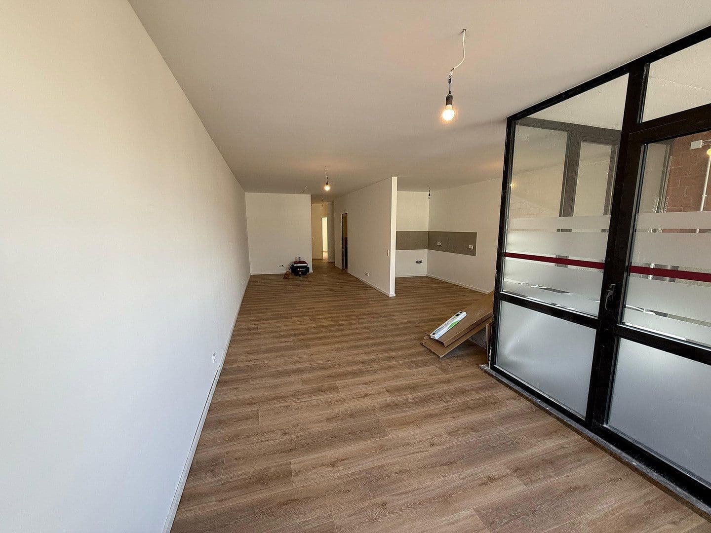 Pronájem bytu 3+1 102 m², Klevstr. 4, Troisdorf, Severní Porýní-Vestfálsko Pronájem bytu 3+1 102 m², Klevstr. 4, Troisdorf, Severní Porýní-Vestfálsko