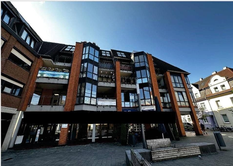 Pronájem bytu 3+1 102 m², Kölner Platz 2, Troisdorf, Severní Porýní-Vestfálsko Pronájem bytu 3+1 102 m², Kölner Platz 2, Troisdorf, Severní Porýní-Vestfálsko