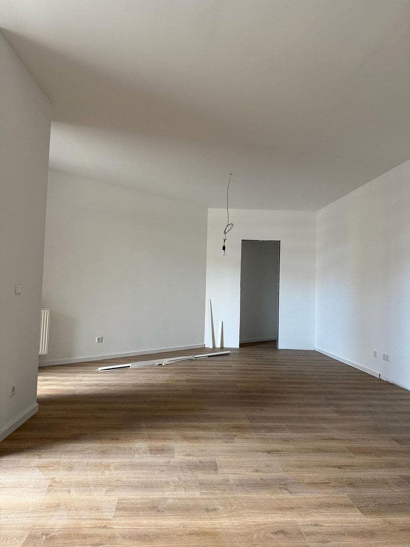 Pronájem bytu 3+1 102 m², Kölner Platz 2, Troisdorf, Severní Porýní-Vestfálsko Pronájem bytu 3+1 102 m², Kölner Platz 2, Troisdorf, Severní Porýní-Vestfálsko