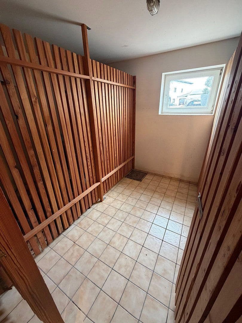 Pronájem bytu 3+1 82 m², Bergstraße 14, Sehlem, Porýní-Falc Pronájem bytu 3+1 82 m², Bergstraße 14, Sehlem, Porýní-Falc