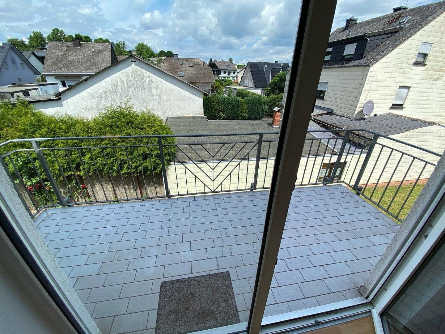 Pronájem bytu 3+1 82 m², Bergstraße 14, Sehlem, Porýní-Falc Pronájem bytu 3+1 82 m², Bergstraße 14, Sehlem, Porýní-Falc