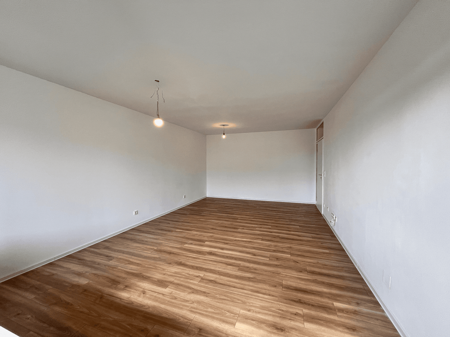 Pronájem bytu 3+1 94 m², Elsa/Brändströmsrtr 74, Nürnberg, Bavorsko Pronájem bytu 3+1 94 m², Elsa/Brändströmsrtr 74, Nürnberg, Bavorsko