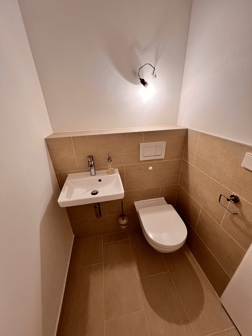 Pronájem bytu 3+1 94 m², Elsa/Brändströmsrtr 74, Nürnberg, Bavorsko Pronájem bytu 3+1 94 m², Elsa/Brändströmsrtr 74, Nürnberg, Bavorsko