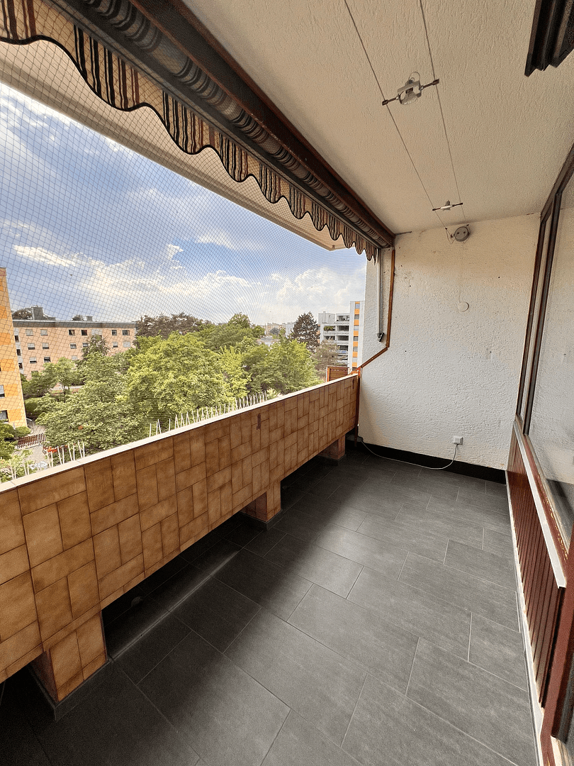 Pronájem bytu 3+1 94 m², Elsa/Brändströmsrtr 74, Nürnberg, Bavorsko Pronájem bytu 3+1 94 m², Elsa/Brändströmsrtr 74, Nürnberg, Bavorsko