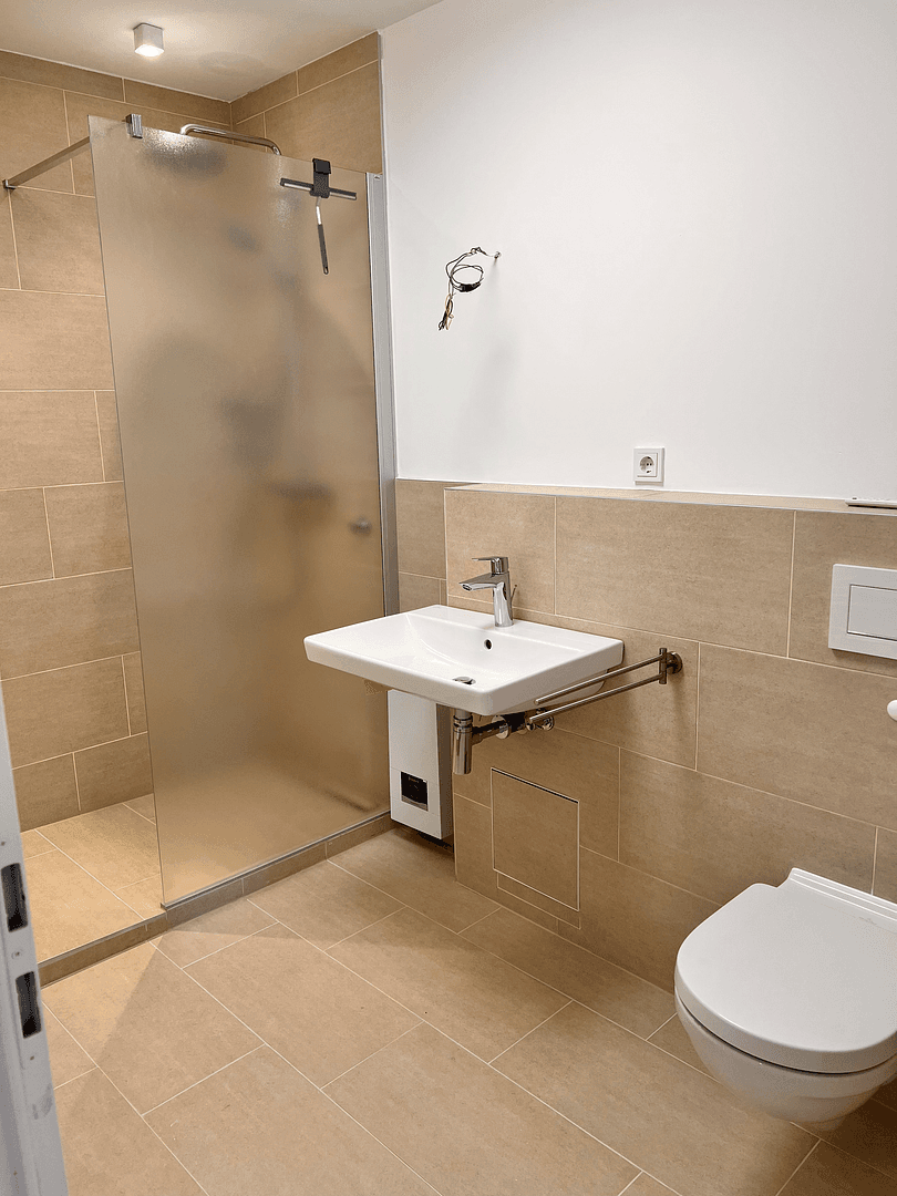 Pronájem bytu 3+1 94 m², Elsa/Brändströmsrtr 74, Nürnberg, Bavorsko Pronájem bytu 3+1 94 m², Elsa/Brändströmsrtr 74, Nürnberg, Bavorsko
