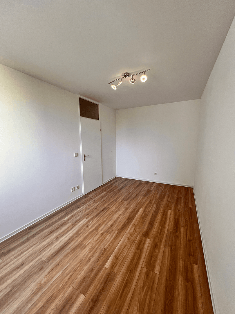 Pronájem bytu 3+1 94 m², Elsa/Brändströmsrtr 74, Nürnberg, Bavorsko Pronájem bytu 3+1 94 m², Elsa/Brändströmsrtr 74, Nürnberg, Bavorsko