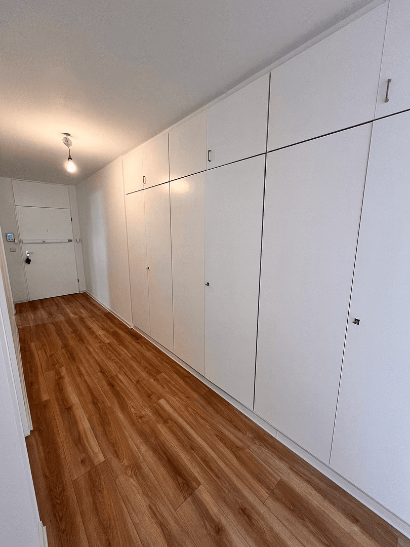 Pronájem bytu 3+1 94 m², Elsa/Brändströmsrtr 74, Nürnberg, Bavorsko Pronájem bytu 3+1 94 m², Elsa/Brändströmsrtr 74, Nürnberg, Bavorsko