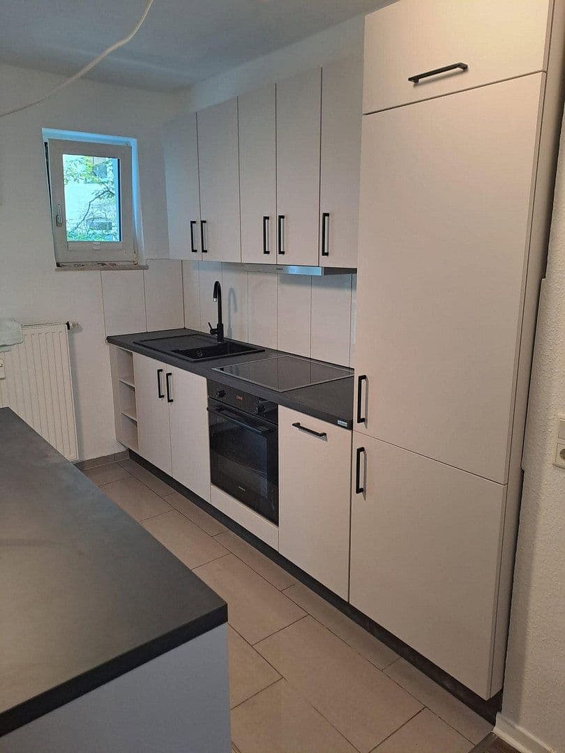 Pronájem bytu 2+1 62 m², Escherstraße 60, Köln, Severní Porýní-Vestfálsko Pronájem bytu 2+1 62 m², Escherstraße 60, Köln, Severní Porýní-Vestfálsko
