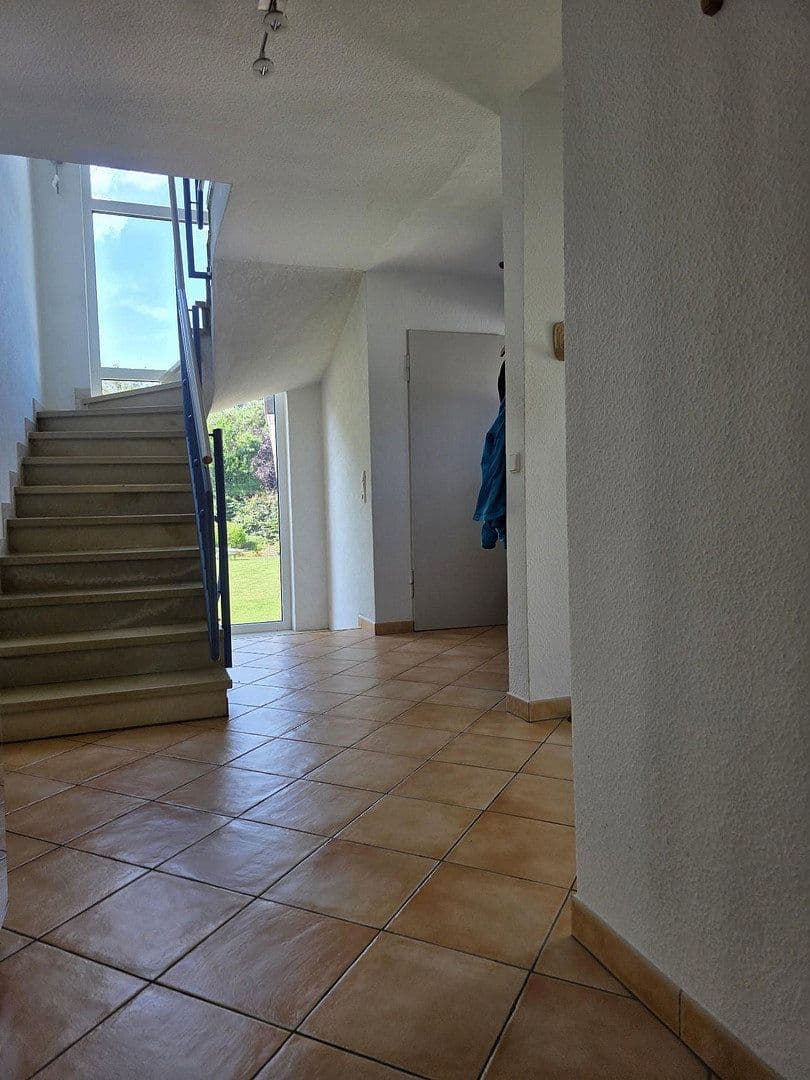 Prodej domu 167 m², pozemek 944 m², Hans-Böckler-Str. 24, Ludwigshafen am Rhein, Porýní-Falc Prodej domu 167 m², pozemek 944 m², Hans-Böckler-Str. 24, Ludwigshafen am Rhein, Porýní-Falc