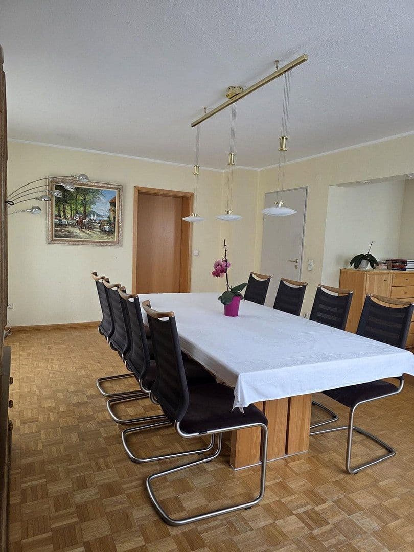 Prodej domu 167 m², pozemek 944 m², Hans-Böckler-Str. 24, Ludwigshafen am Rhein, Porýní-Falc Prodej domu 167 m², pozemek 944 m², Hans-Böckler-Str. 24, Ludwigshafen am Rhein, Porýní-Falc