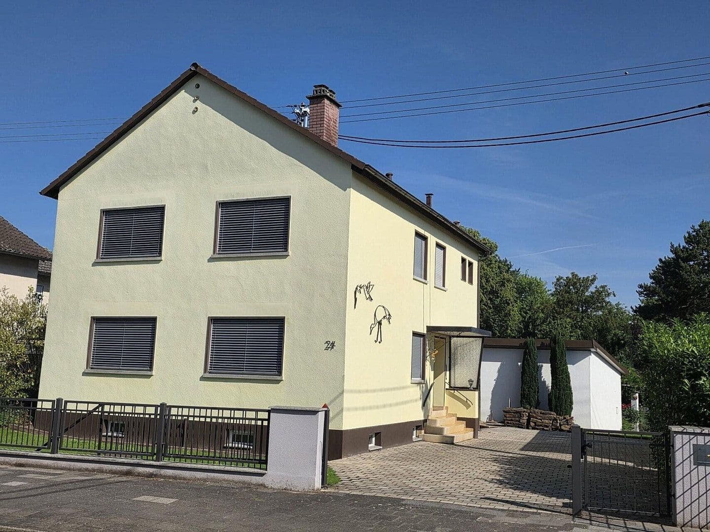 Prodej domu 167 m², pozemek 944 m², Hans-Böckler-Str. 24, Ludwigshafen am Rhein, Porýní-Falc Prodej domu 167 m², pozemek 944 m², Hans-Böckler-Str. 24, Ludwigshafen am Rhein, Porýní-Falc