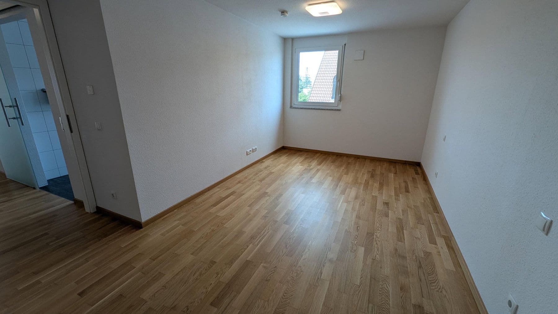 Prodej bytu 3+1 91 m², Herrenberg, Bádensko-Württembersko Prodej bytu 3+1 91 m², Herrenberg, Bádensko-Württembersko