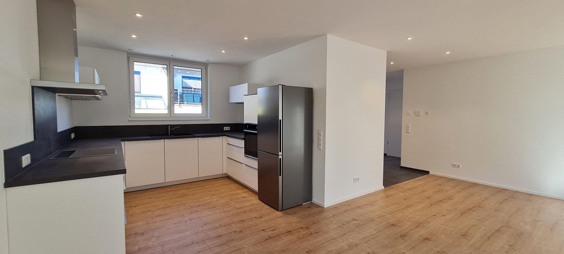 Pronájem domu 137 m², pozemek 40 m², Bad Säckingen, Bádensko-Württembersko Pronájem domu 137 m², pozemek 40 m², Bad Säckingen, Bádensko-Württembersko