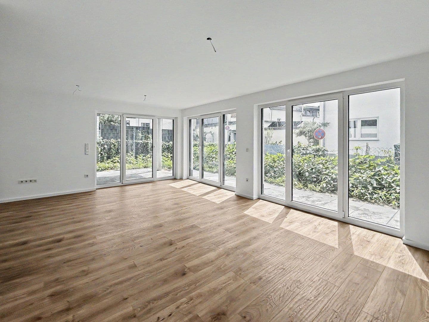 Pronájem bytu 2+1 78 m², Siegburg, Severní Porýní-Vestfálsko Pronájem bytu 2+1 78 m², Siegburg, Severní Porýní-Vestfálsko