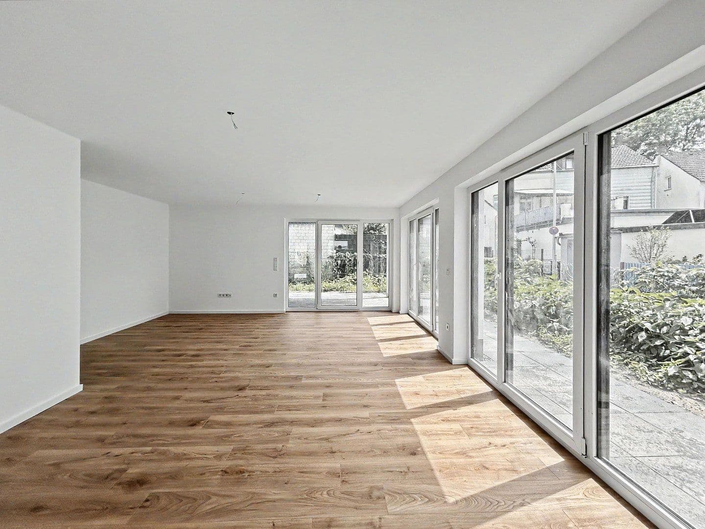 Pronájem bytu 2+1 78 m², Siegburg, Severní Porýní-Vestfálsko Pronájem bytu 2+1 78 m², Siegburg, Severní Porýní-Vestfálsko