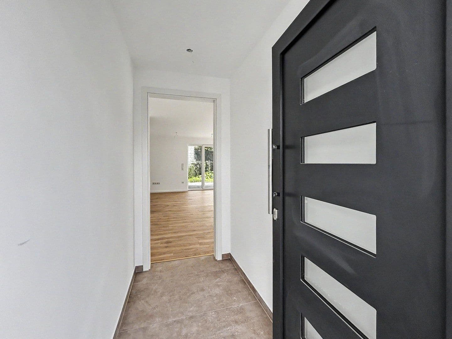 Pronájem bytu 2+1 78 m², Siegburg, Severní Porýní-Vestfálsko Pronájem bytu 2+1 78 m², Siegburg, Severní Porýní-Vestfálsko