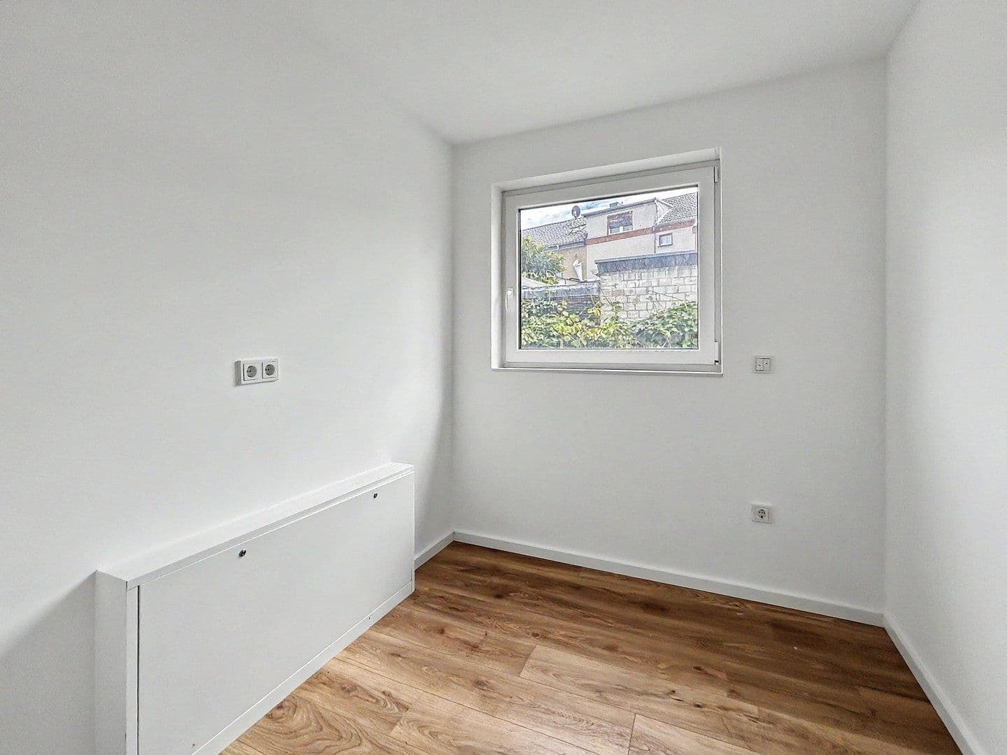 Pronájem bytu 2+1 78 m², Siegburg, Severní Porýní-Vestfálsko Pronájem bytu 2+1 78 m², Siegburg, Severní Porýní-Vestfálsko