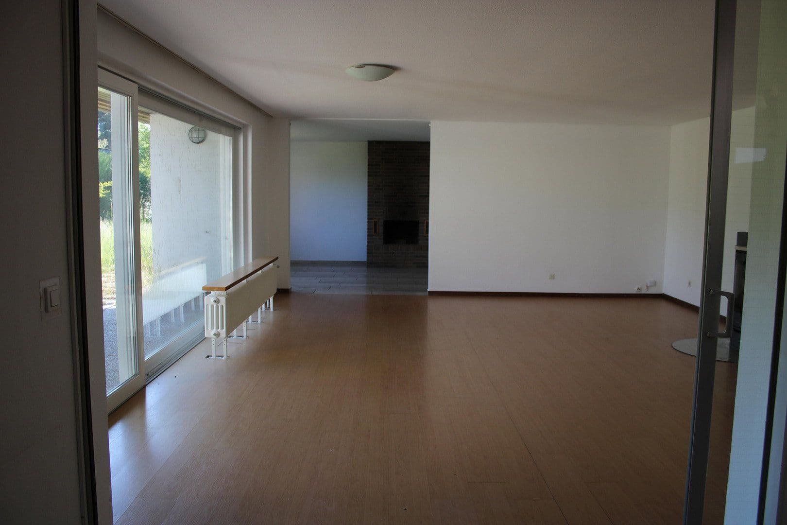 Prodej domu 200 m², pozemek 994 m², Wolfsburg, Dolní Sasko Prodej domu 200 m², pozemek 994 m², Wolfsburg, Dolní Sasko