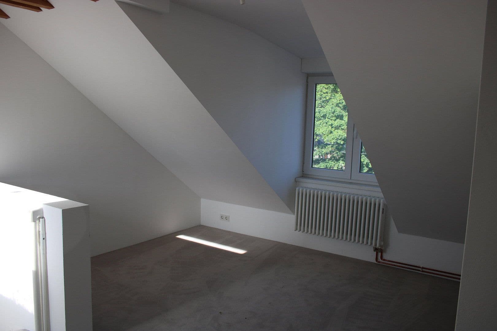 Prodej domu 200 m², pozemek 994 m², Wolfsburg, Dolní Sasko Prodej domu 200 m², pozemek 994 m², Wolfsburg, Dolní Sasko