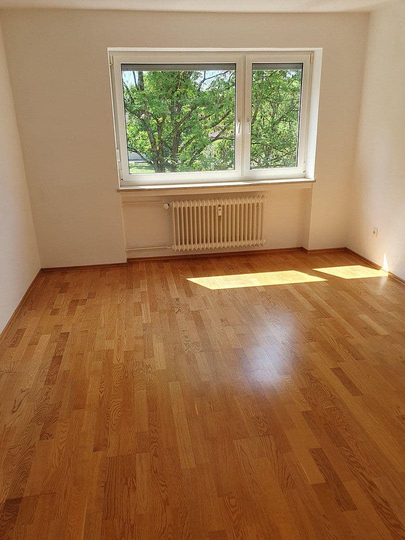 Prodej bytu 3+1 87 m², München, Bavorsko Prodej bytu 3+1 87 m², München, Bavorsko