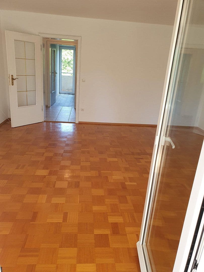 Prodej bytu 3+1 87 m², München, Bavorsko Prodej bytu 3+1 87 m², München, Bavorsko