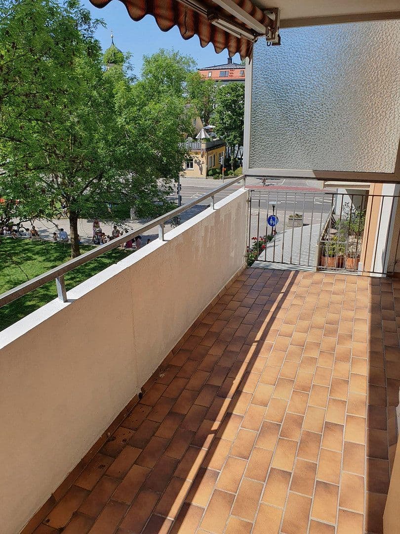 Prodej bytu 3+1 87 m², München, Bavorsko Prodej bytu 3+1 87 m², München, Bavorsko
