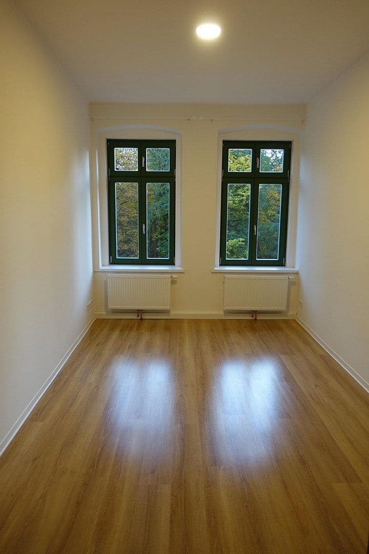 Pronájem bytu 2+1 70 m², Bahnhofstraße 50 / Konsulstraße 37, Zhořelec, Sasko Pronájem bytu 2+1 70 m², Bahnhofstraße 50 / Konsulstraße 37, Zhořelec, Sasko