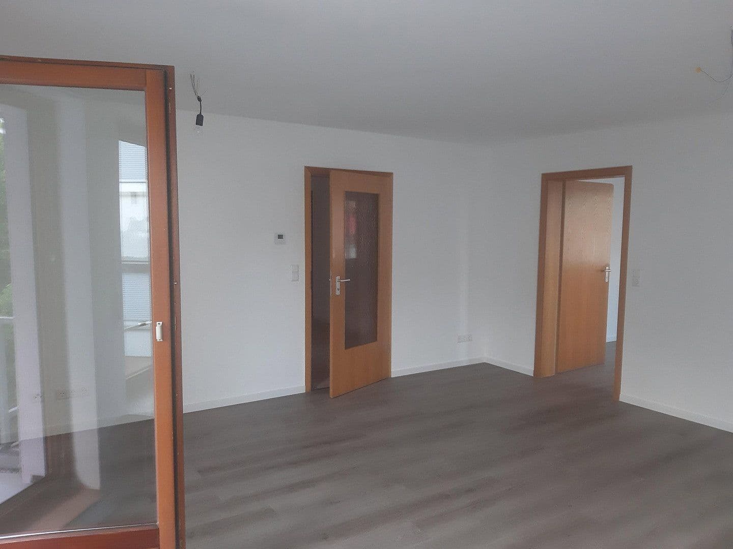 Pronájem bytu 3+1 86 m², Talstraße 109, Esslingen am Neckar, Bádensko-Württembersko Pronájem bytu 3+1 86 m², Talstraße 109, Esslingen am Neckar, Bádensko-Württembersko