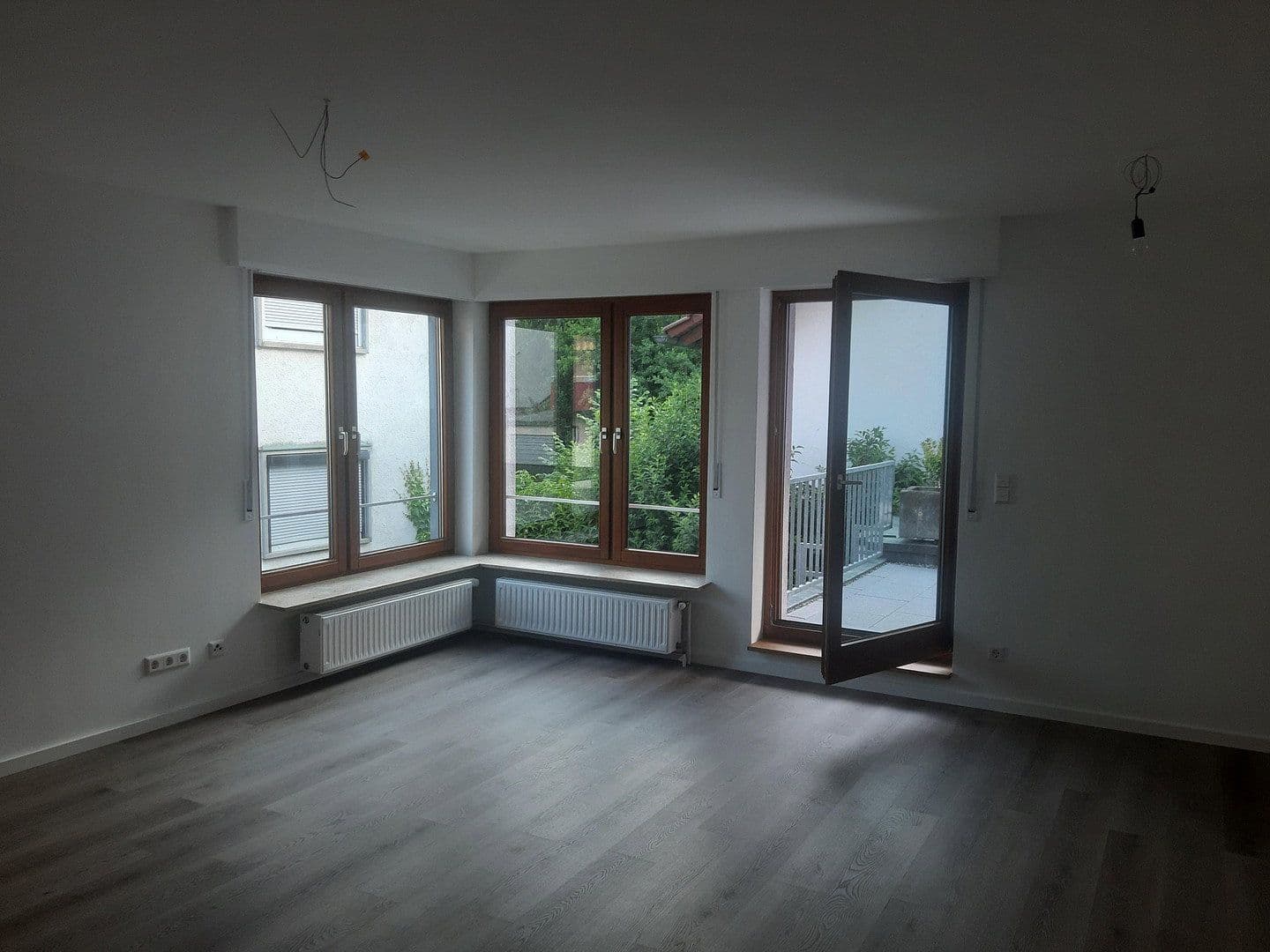Pronájem bytu 3+1 86 m², Talstraße 109, Esslingen am Neckar, Bádensko-Württembersko Pronájem bytu 3+1 86 m², Talstraße 109, Esslingen am Neckar, Bádensko-Württembersko