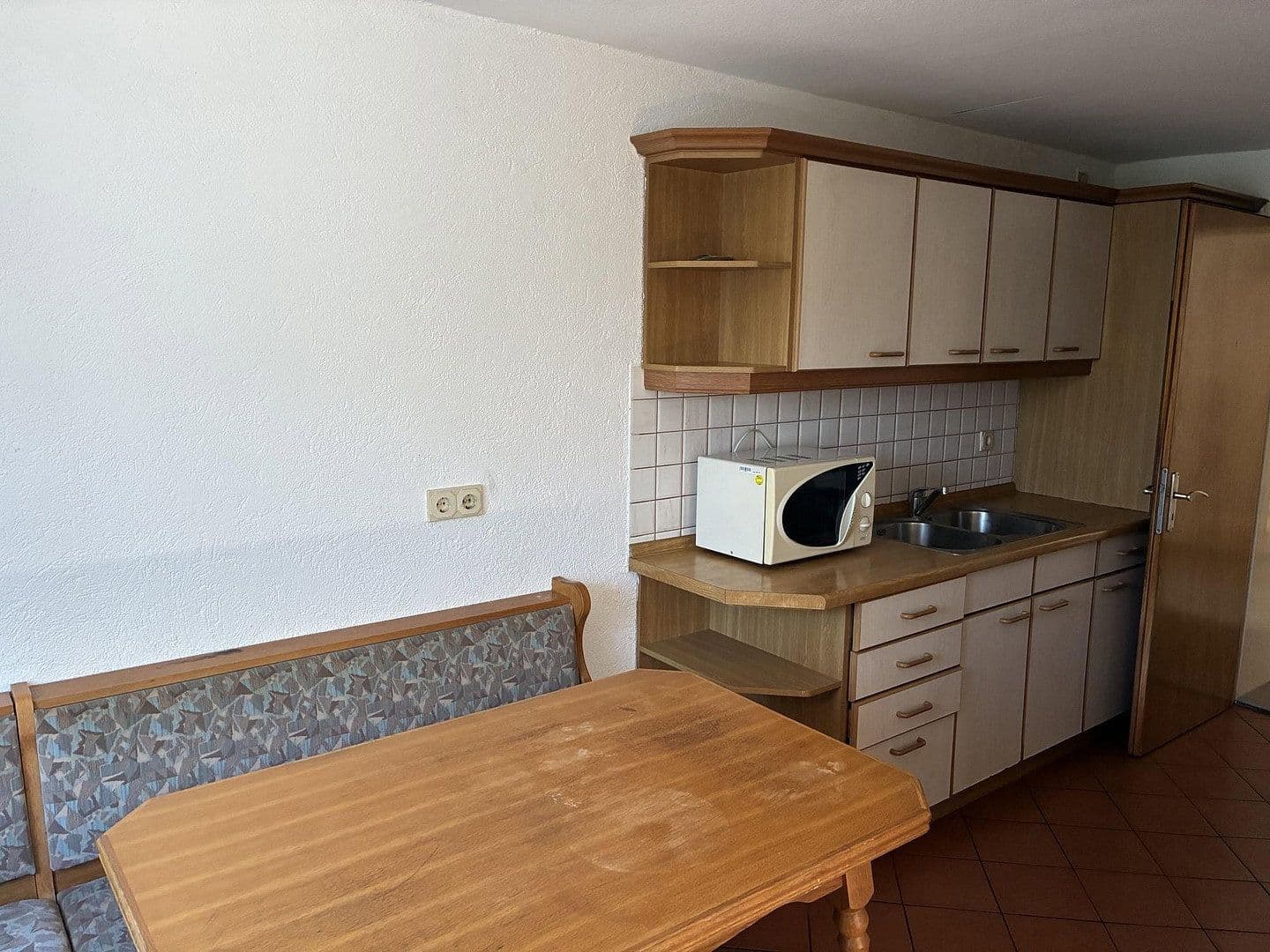 Pronájem domu 160 m², pozemek 331 m², Künzing, Bavorsko Pronájem domu 160 m², pozemek 331 m², Künzing, Bavorsko