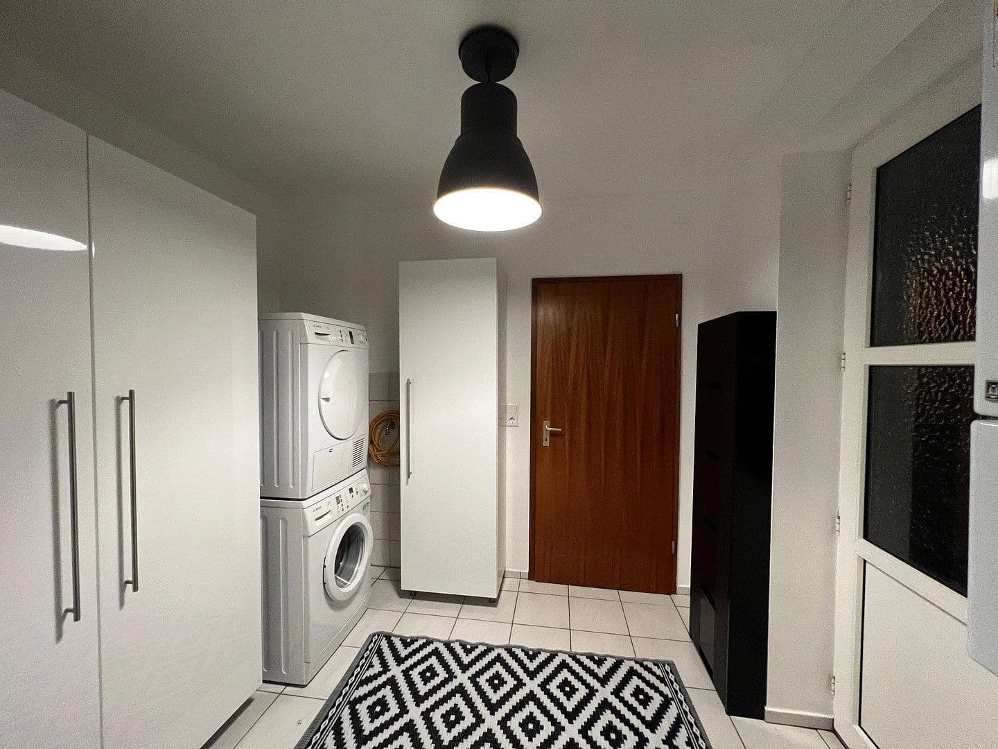 Pronájem domu 138 m², pozemek 192 m², Kiel, Šlesvicko-Holštýnsko Pronájem domu 138 m², pozemek 192 m², Kiel, Šlesvicko-Holštýnsko