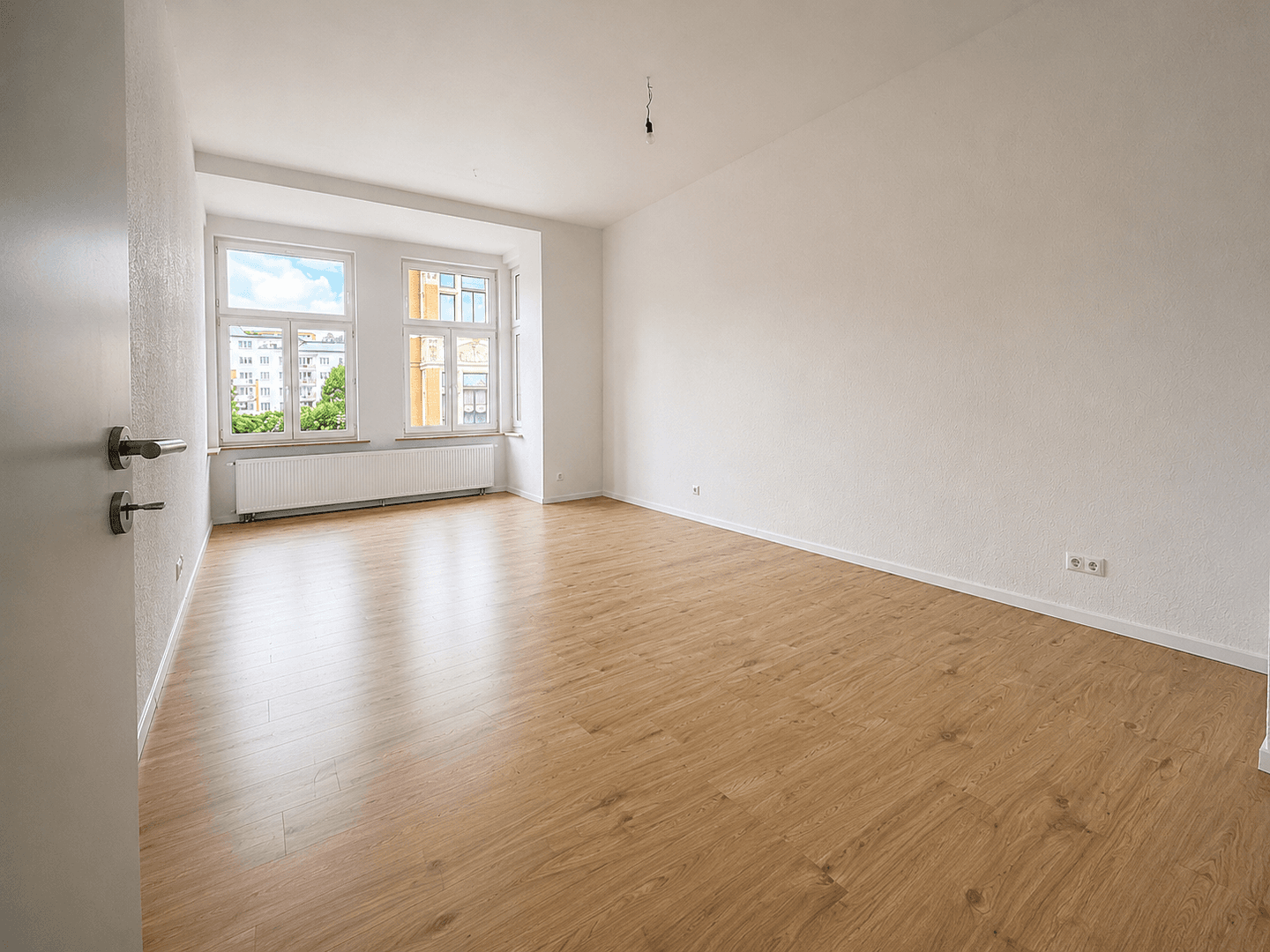 Prodej bytu 3+1 88 m², Weststraße 49, Plauen, Sasko Prodej bytu 3+1 88 m², Weststraße 49, Plauen, Sasko