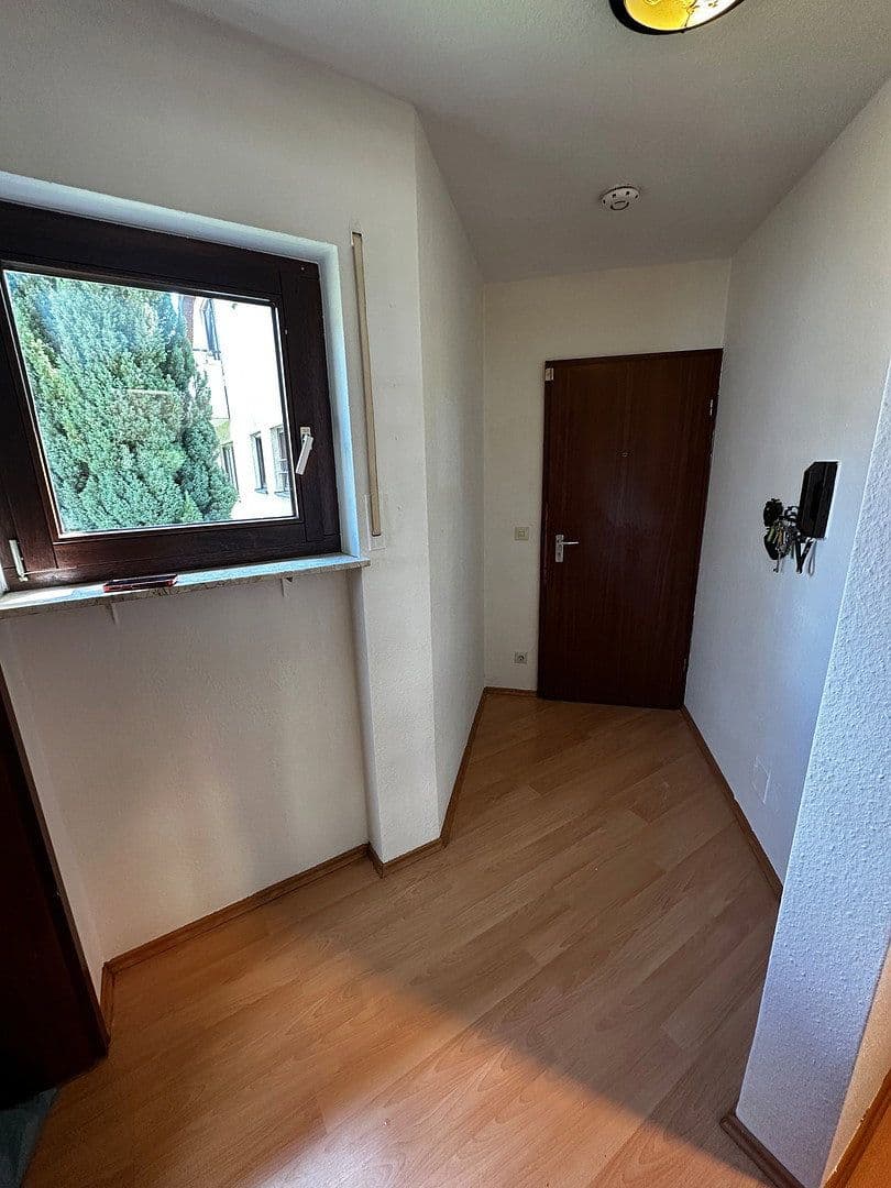 Pronájem bytu 1+1 38 m², Dreizlerstraße 64, Stuttgart, Bádensko-Württembersko Pronájem bytu 1+1 38 m², Dreizlerstraße 64, Stuttgart, Bádensko-Württembersko