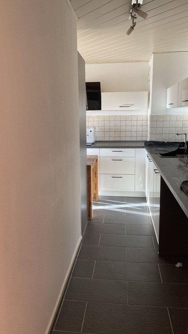 Pronájem bytu 3+1 86 m², Friedrich-Ebert-Straße 15, Sindelfingen, Bádensko-Württembersko Pronájem bytu 3+1 86 m², Friedrich-Ebert-Straße 15, Sindelfingen, Bádensko-Württembersko