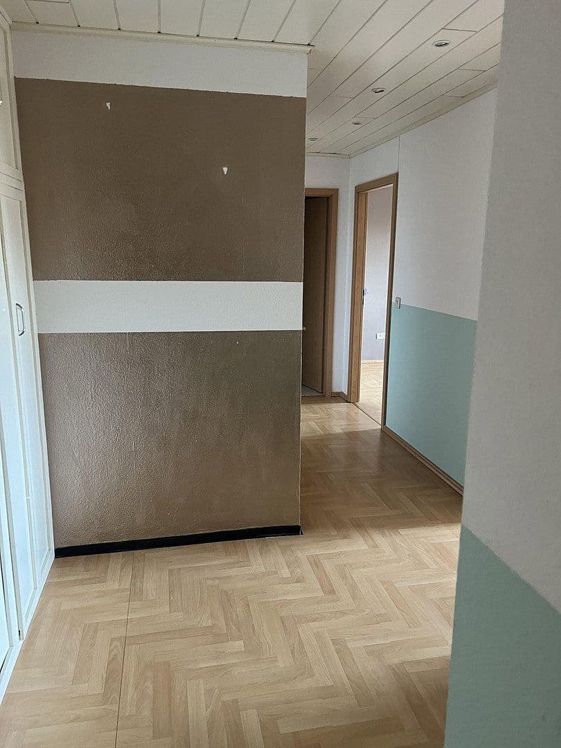 Pronájem bytu 3+1 86 m², Friedrich-Ebert-Straße 15, Sindelfingen, Bádensko-Württembersko Pronájem bytu 3+1 86 m², Friedrich-Ebert-Straße 15, Sindelfingen, Bádensko-Württembersko